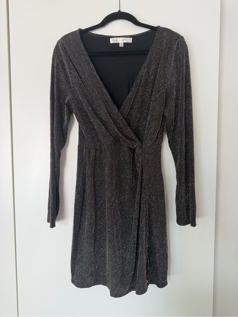 Roma Glitter Wrap Dress in Black XXL